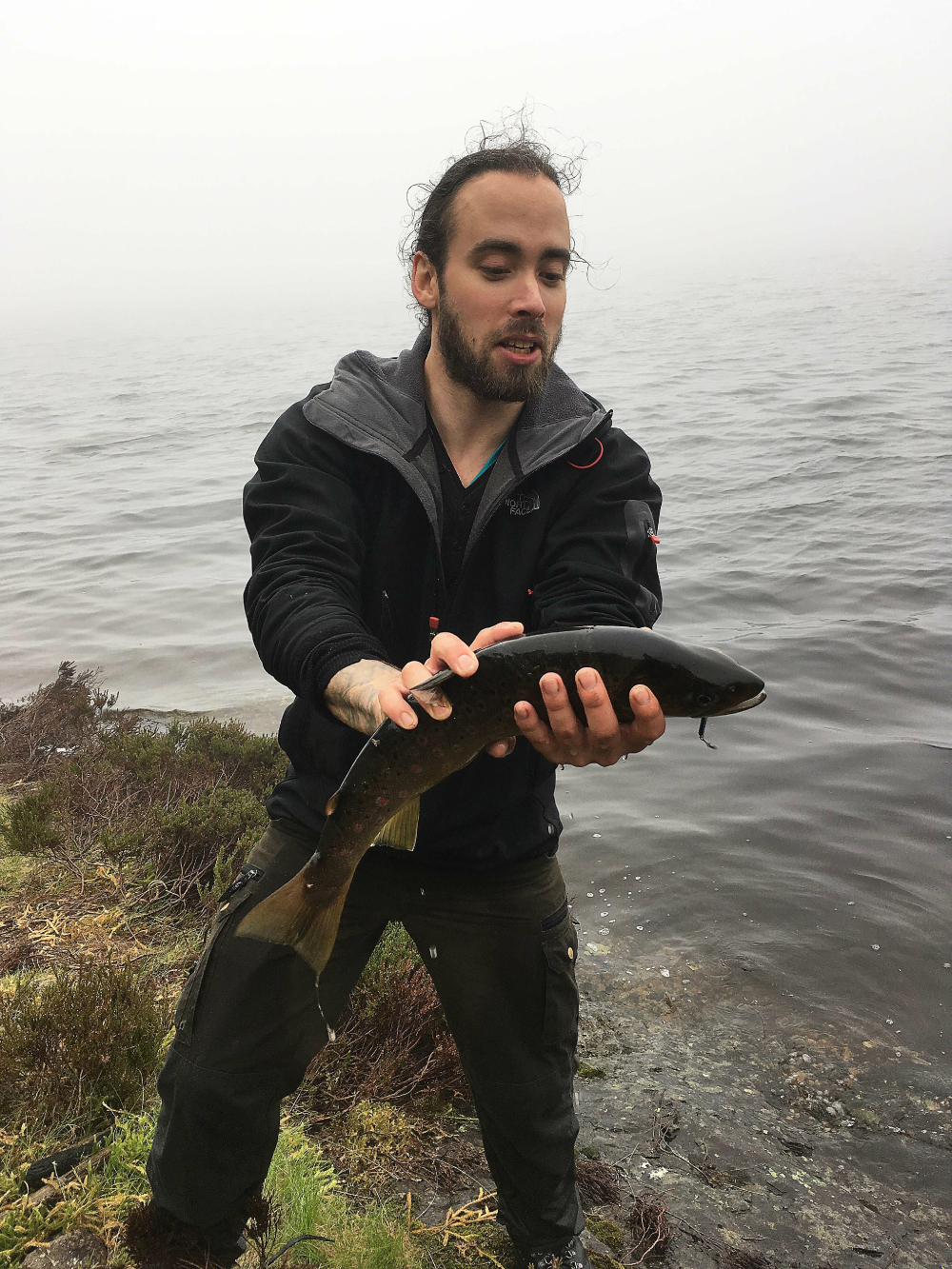 Heggelivannet sørkedalen oslo nordmarka nasjonalgastro tur ørret fisketur
