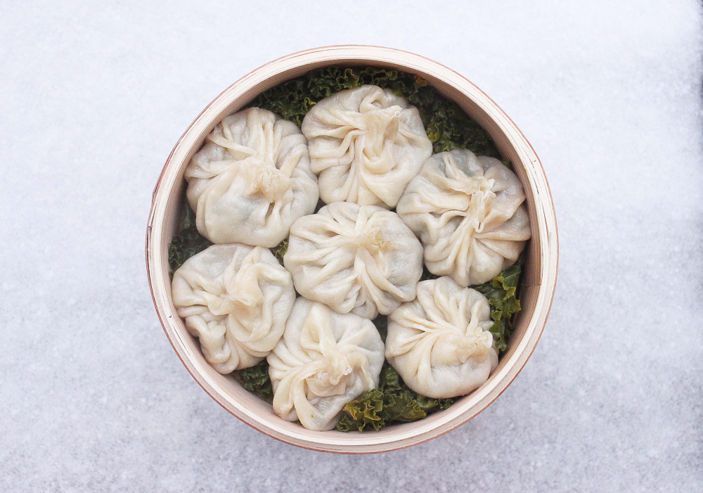 mongolia buuz nasjonalrett national dish dumplings dumpling steamer basket dampkurv nasjonalgasto godt sentral-asia mongolias kjÃ¸ttfyll
