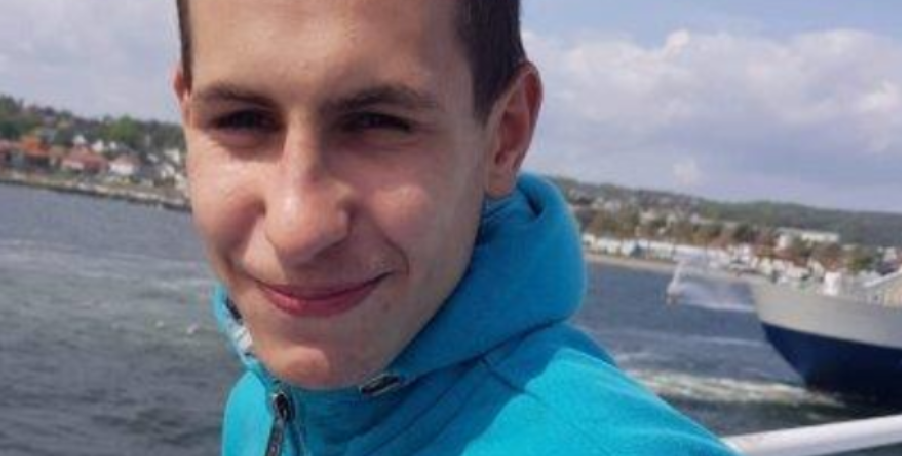En mann (18) er meldt savnet i  Telemark. Nå trapper politiet opp søket