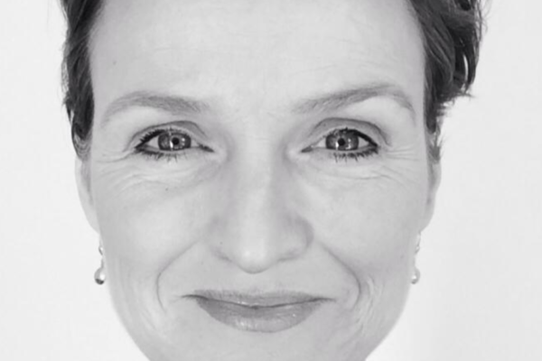 Den profilerte NRK-journalisten Christine Præsttun (48) er død etter lengre tids kreftsykdom
