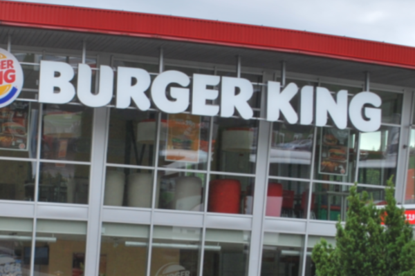 En ansatt har fått corona – Burger King har stengt