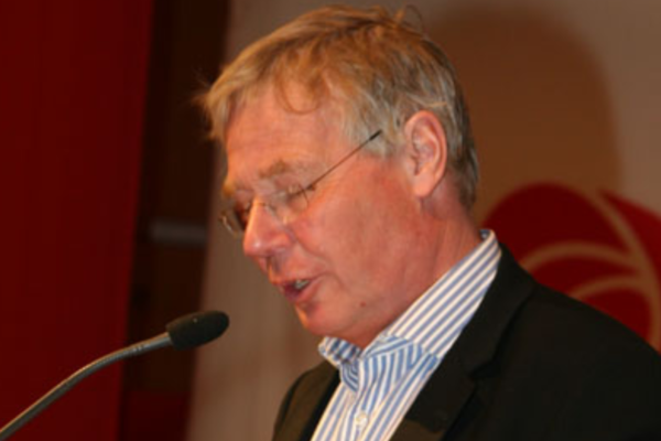 Rune Gerhardsen (75) er død