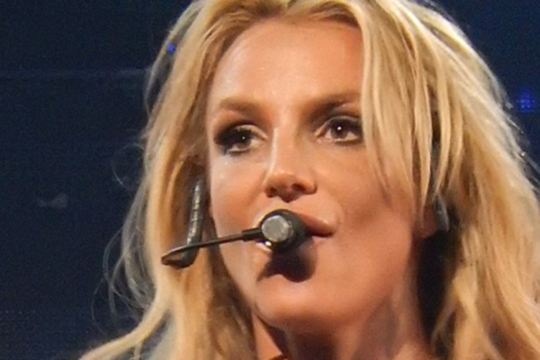 Britney Spears’ far ber offisielt om å avslutte vergemålet