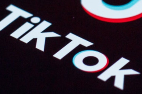 Nå har TikTok passert en milliard månedlige aktive brukere