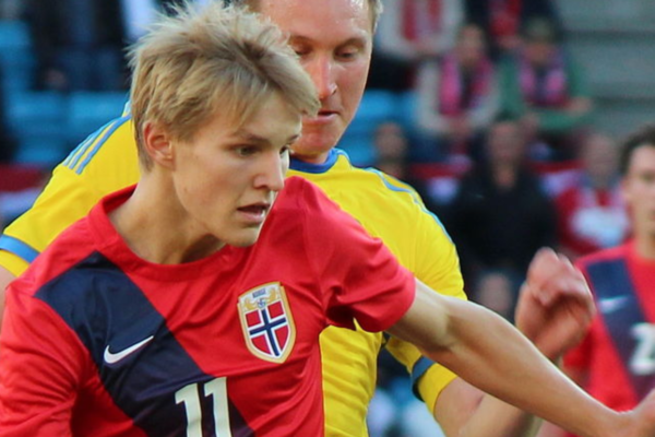 Martin Ødegaard (23) er nominert til månedens spiller
