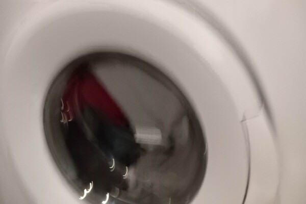 Stengte katten i vaskemaskinen – dømt til fengsel