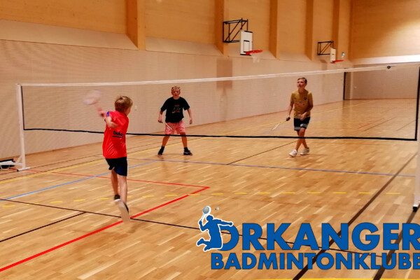 Det ble en ny runde badminton for Snåsningene!