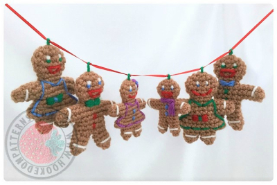 Gingerbread Family Crochet Pattern